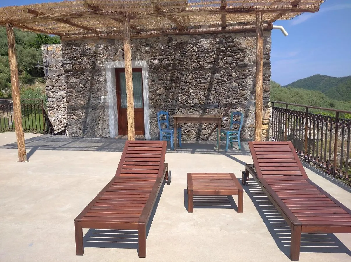 Bauernhof Agriturismo Le Case Rotte Balestrino Italien
