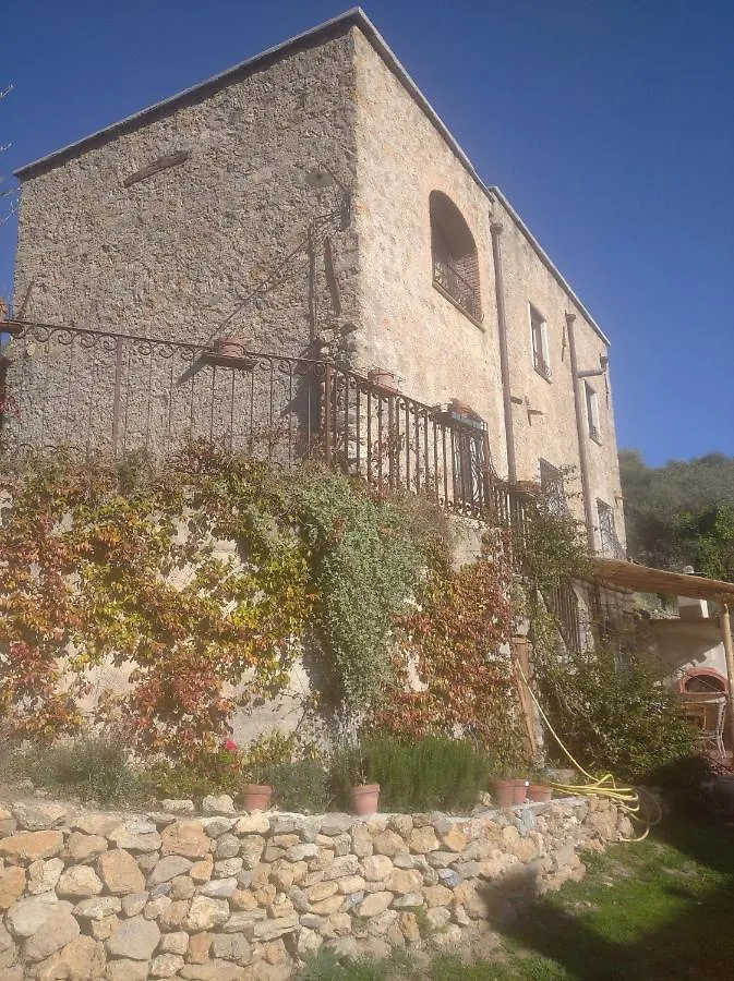 Agriturismo Le Case Rotte Balestrino Italie