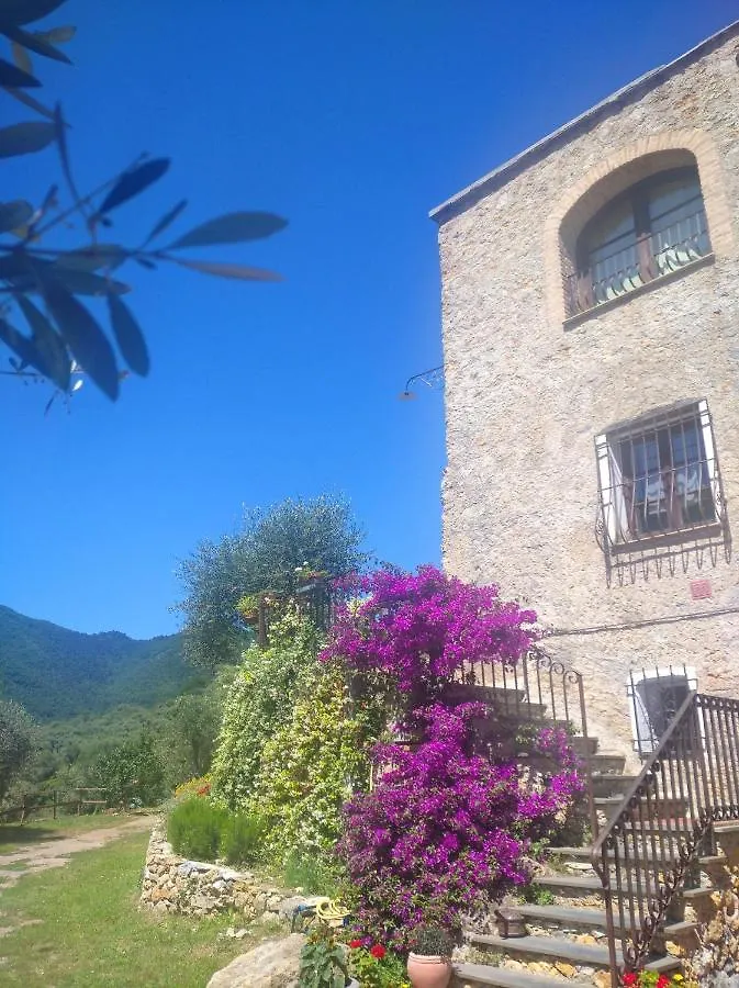 Agriturismo Le Case Rotte Balestrino Italy